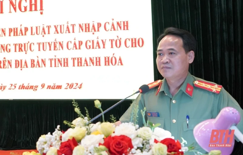 Tuyên truyền pháp luật về xuất, nhập cảnh và triển khai dịch vụ công trực tuyến liên quan đến người nước ngoài