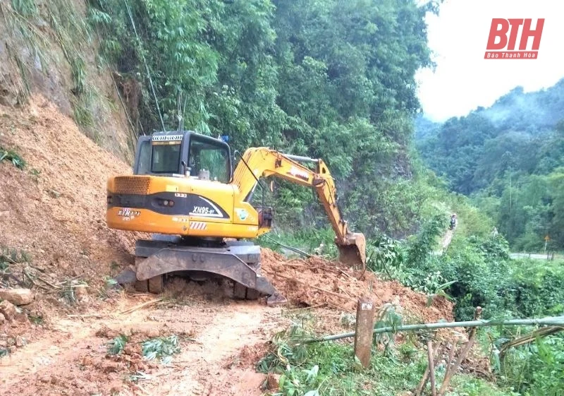 Huyện Quan Sơn tập trung khắc phục thiệt hại sau mưa lũ