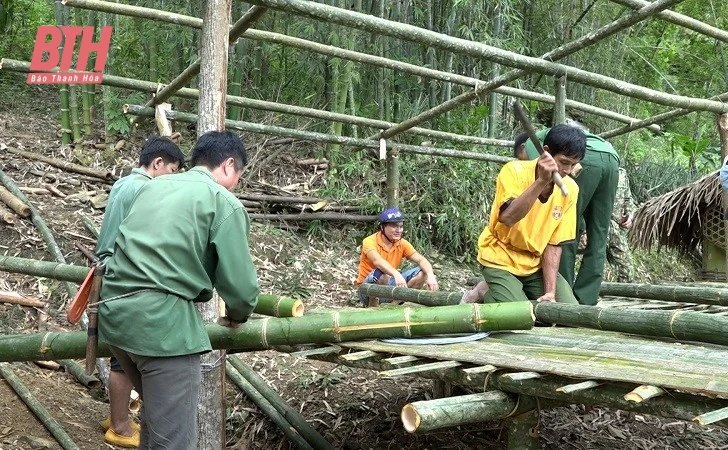 Quan Sơn di dời 38 hộ dân sinh sống vùng có nhiều vết nứt, sụt lún