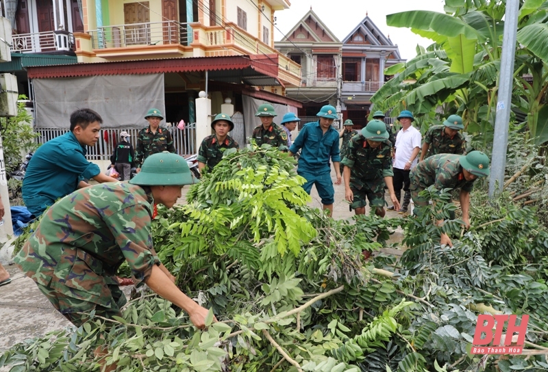 Cuộc sống trở lại ở vùng ngập TP Thanh Hóa