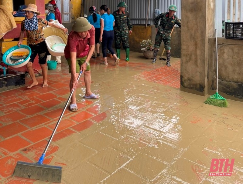 Cuộc sống trở lại ở vùng ngập TP Thanh Hóa