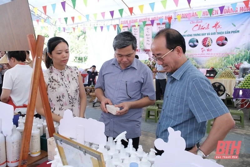 Khai mạc Phiên chợ thực link vào m88 bhki an toàn năm 2024 tại huyện Hoằng Hóa