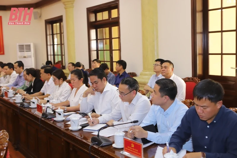 Đoàn học viên cán bộ Đảng Nhân dân cách mạng Lào trao đổi kinh nghiệm về công tác xây dựng Đảng tại Tỉnh ủy Thanh Hóa