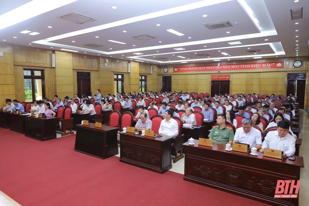 Ban Chấp hành Đảng bộ m88 link mới nhất cho ý kiến vào Đề cương chi tiết Báo cáo Chính trị của Ban chấp hành Đảng bộ m88 link mới nhất khóa XIX tại Đại hội Đảng bộ m88 link mới nhất lần thứ XX