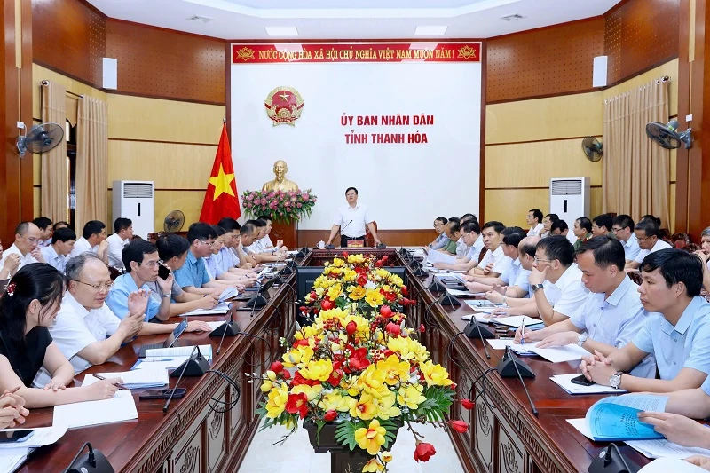 Khắc phục triệt để sự cố lưới điện trung áp tỉnh Thanh Hóa