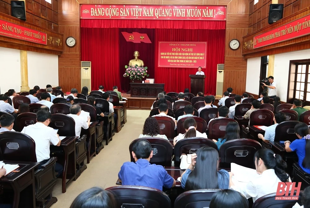 Cho ý kiến về phân bổ kinh phí thực hiện hỗ trợ xây dựng nhà ở cho hộ nghèo, hộ gia đình chính sách, hộ khó khăn về nhà ở