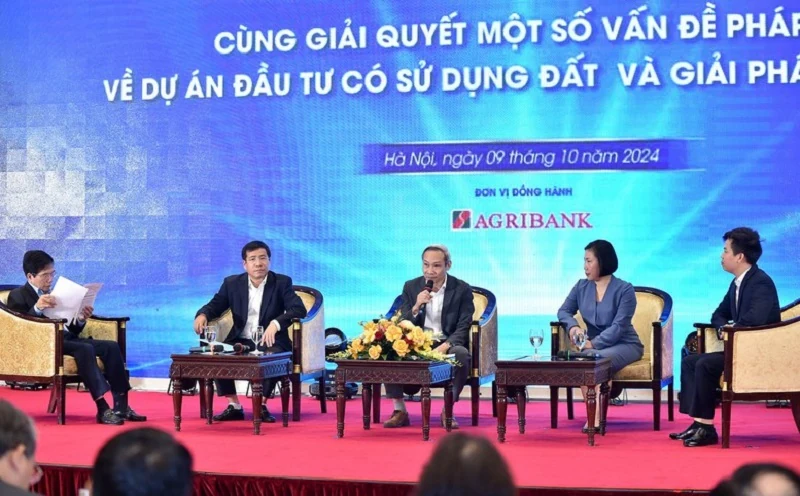 Diễn đàn Kinh doanh và link m88 2024: Tạo dựng môi trường đầu tư kinh doanh thuận lợi cho doanh nghiệp