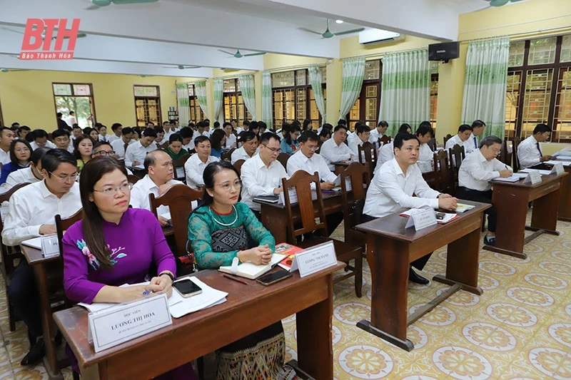 Điều động, luân chuyển cán bộ để “luyện sắt - mài kim” (Bài cuối): “Kim” sáng từ lửa