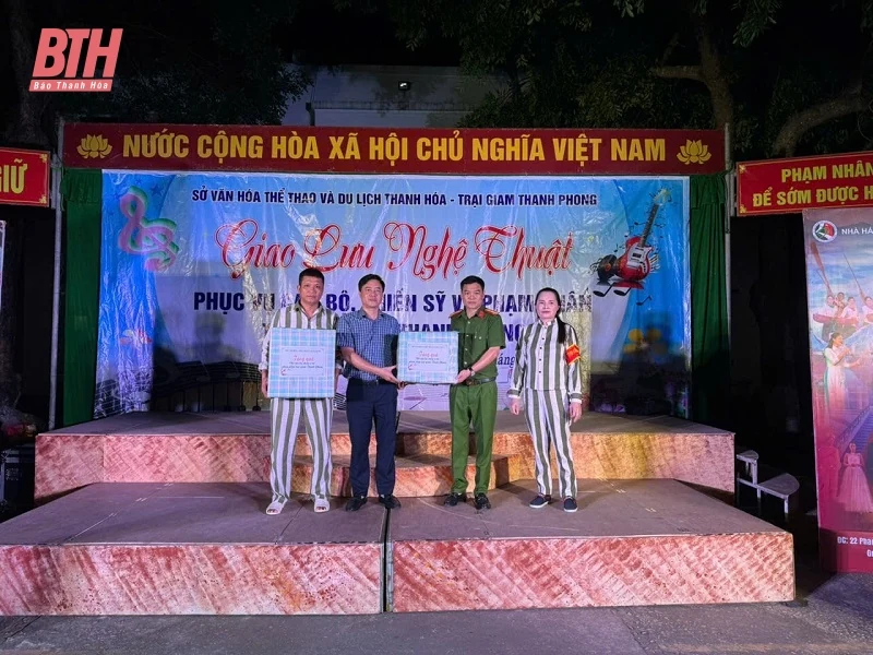 Tập huấn hoạt động văn hóa - thể thao tại Trại giam Thanh Phong