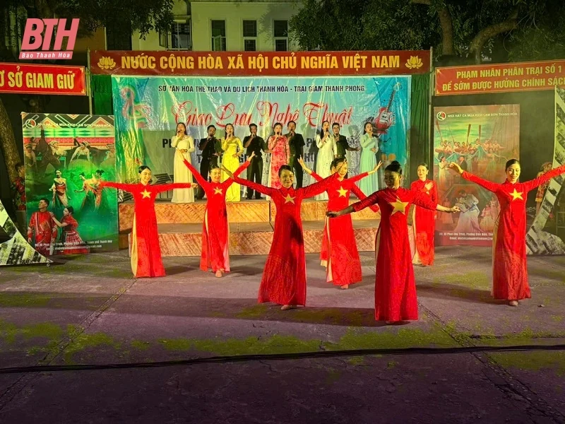 Tập huấn hoạt động văn hóa - thể thao tại Trại giam Thanh Phong