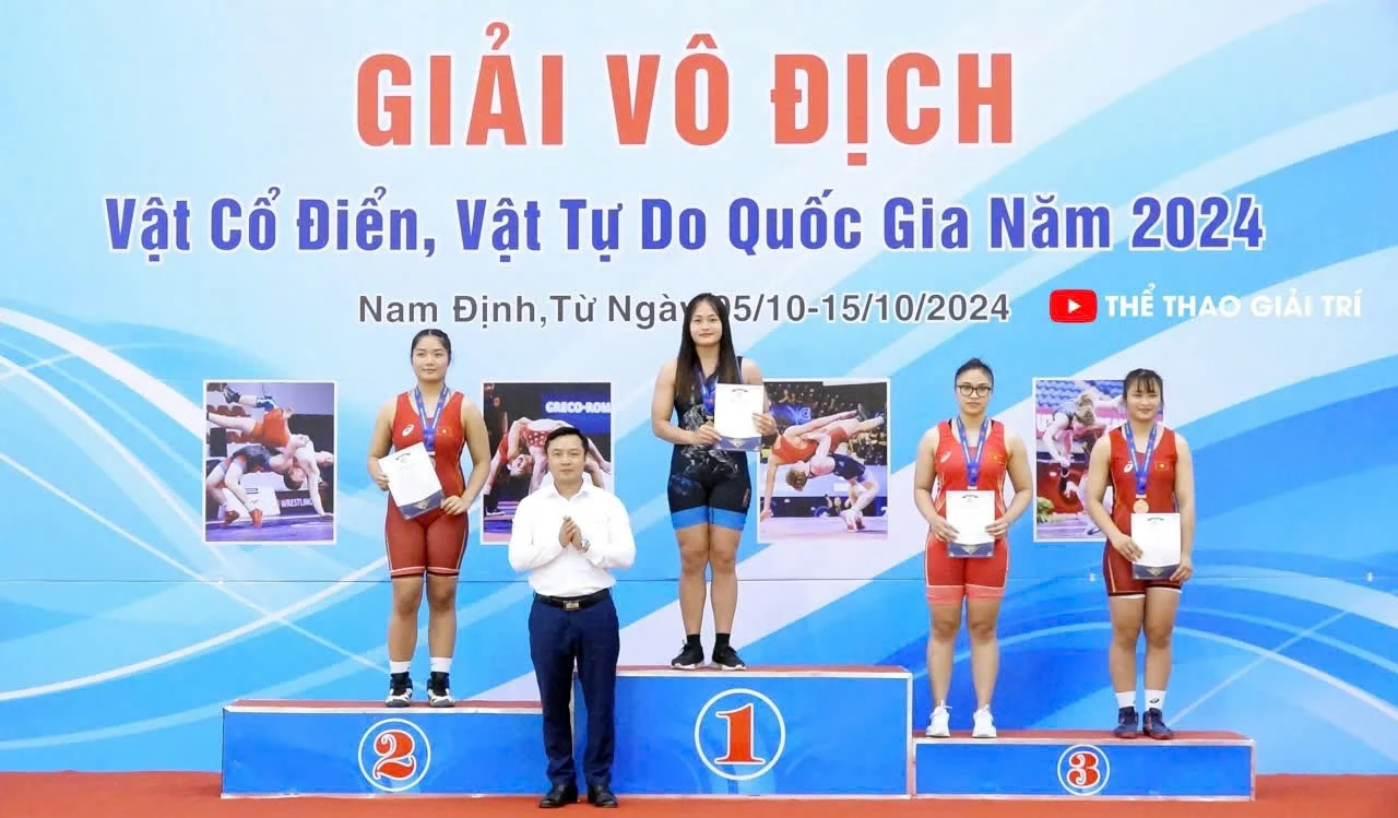 Vật Thanh Hoá giành ngôi thứ Ba toàn đoàn Vật tự do nữ tại giải đấu quan trọng nhất năm 2024