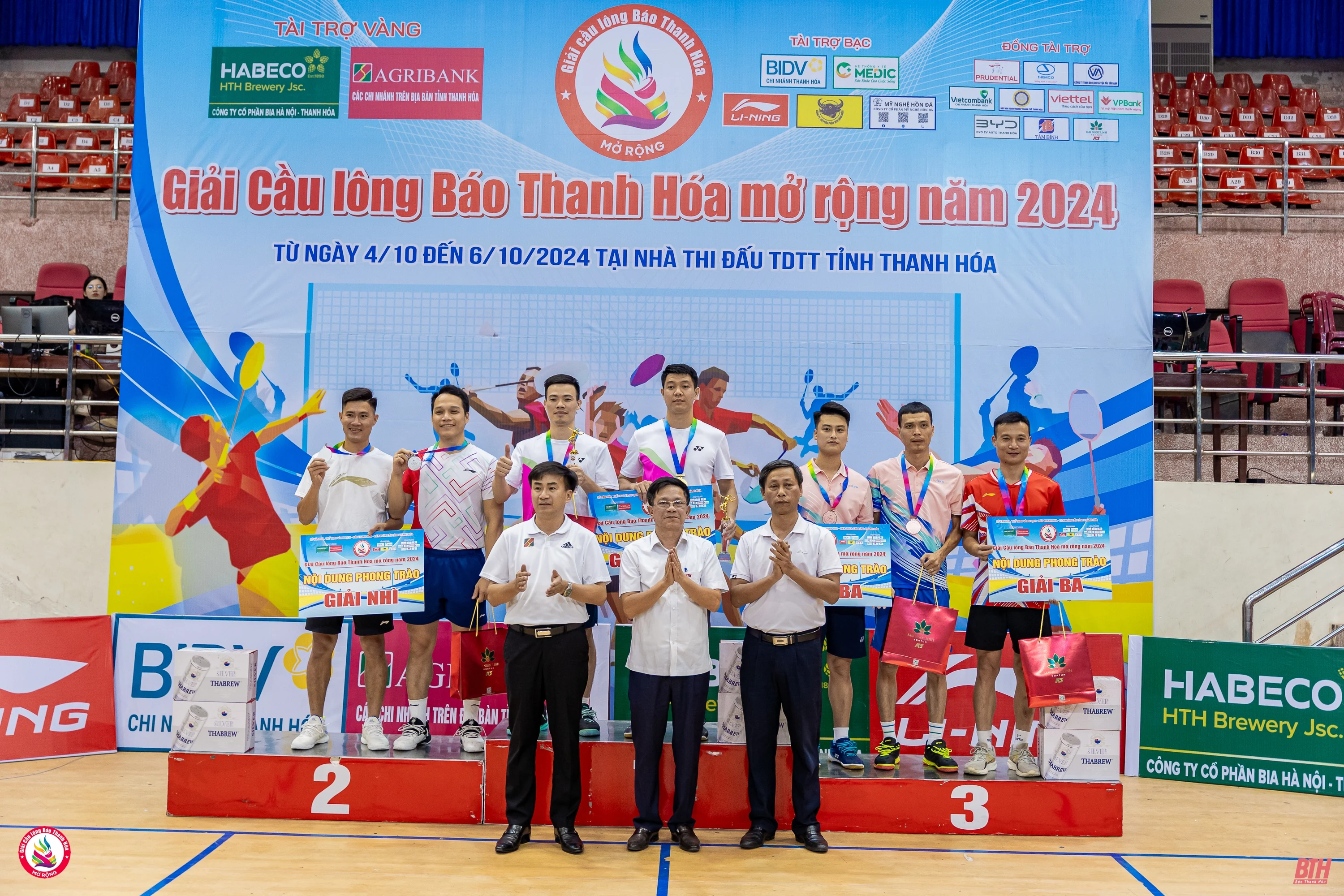 Vinh danh các cá nhân, tập thể xuất sắc tại Giải Cầu lông Báo Thanh Hoá mở rộng năm 2024