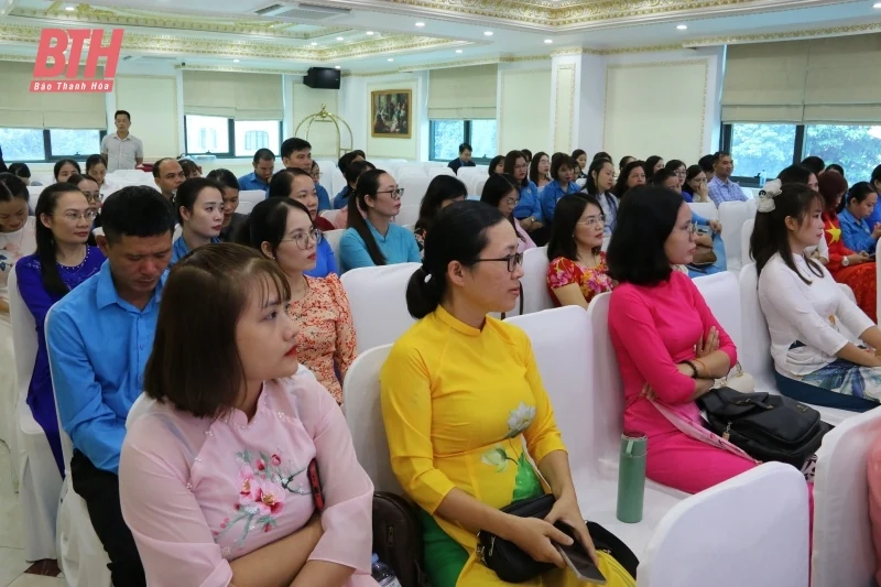 Công đoàn Khu Kinh tế Nghi Sơn và các Khu công nghiệp tỉnh tọa đàm kỷ niệm Ngày Phụ nữ Việt Nam 20/10
