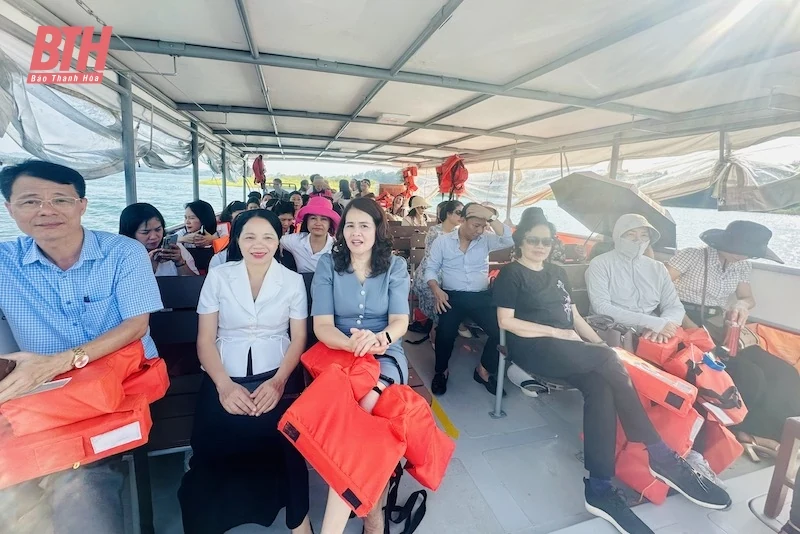 Câu lạc bộ Nhà báo nữ link vào m88 mới nhất đi thực tế tại huyện Như Thanh