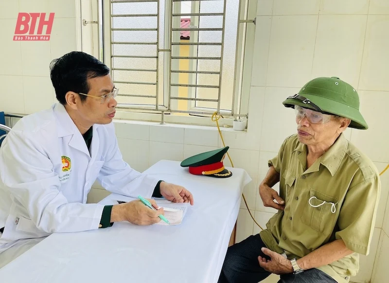 Chăm sóc, nâng cao sức khỏe người cao tuổi, bảo đảm thích ứng với già hóa dân số