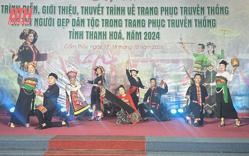 Bế mạc Hội thi trình diễn trang phục truyền thống và thi Người đẹp dân tộc trong trang phục truyền thống tỉnh Thanh Hoá năm 2024