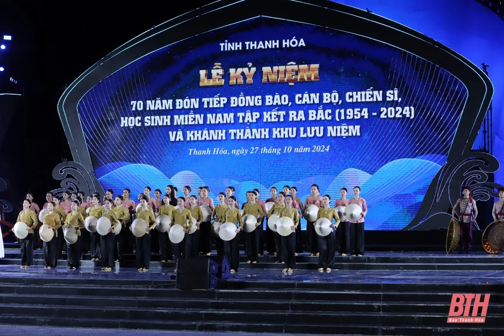 Lễ kỷ niệm 70 năm đón tiếp đồng bào, cán bộ, chiến sĩ và học sinh miền Nam tập kết ra Bắc và khánh thành khu lưu niệm