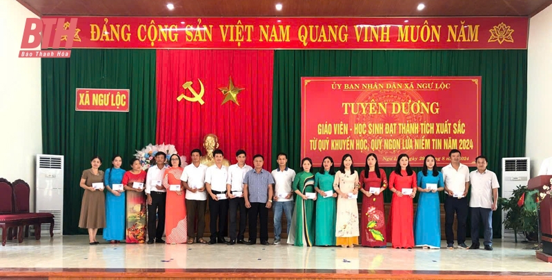 Thăm ngôi trường nơi vùng biển Ngư Lộc