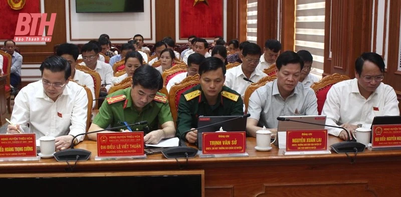 Kỳ họp chuyên đề HĐND huyện Thiệu Hoá khóa XIV thông qua 17 nghị quyết