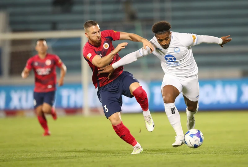 Điểm nhấn vòng 5 V.League 1: ĐKVĐ thua cay đắng trên sân nhà, Đông Á Thanh Hóa vẫn dẫn đầu