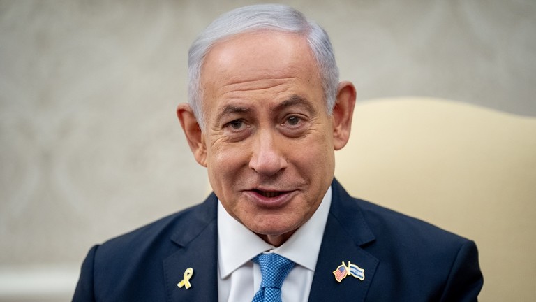 Trợ lý của Thủ tướng Israel Netanyahu bị bắt vì cáo buộc rò rỉ tài liệu mật