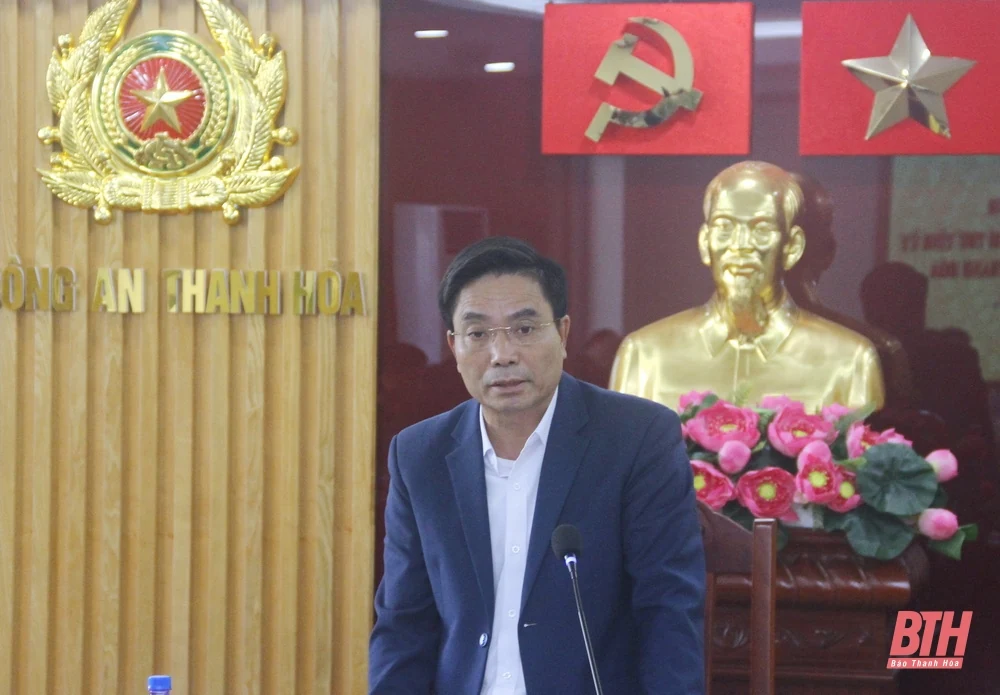 Bí thư Tỉnh ủy Nguyễn Doãn Anh làm việc với Công an tỉnh
