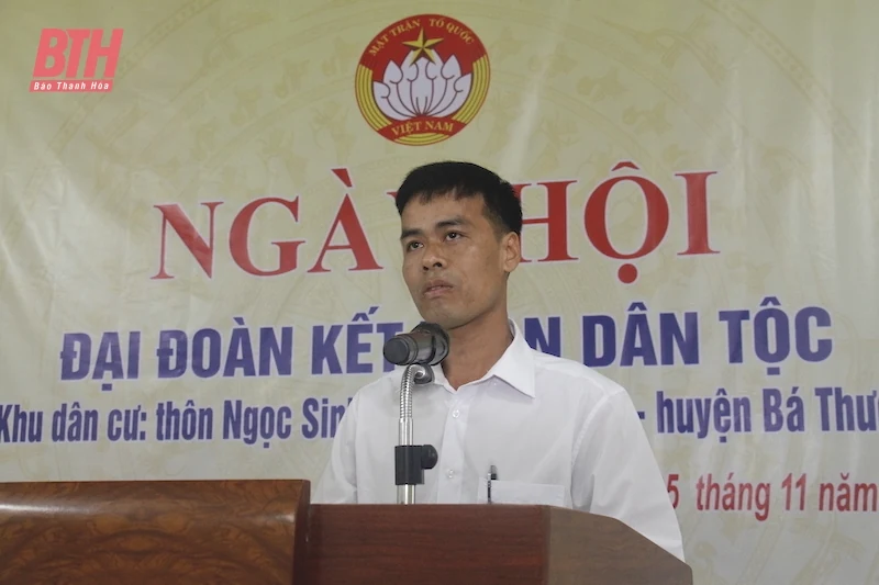 Phó Chủ tịch UBND tỉnh Mai Xuân Liêm chung vui Ngày hội Đại đoàn kết toàn dân tộc với cán bộ và Nhân dân thôn Ngọc Sinh