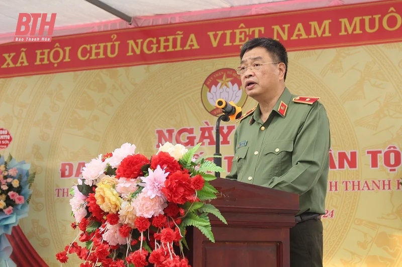 Giám đốc Công an tỉnh Trần Phú Hà dự Ngày hội Đại đoàn kết toàn dân tộc tại thị xã Bỉm Sơn