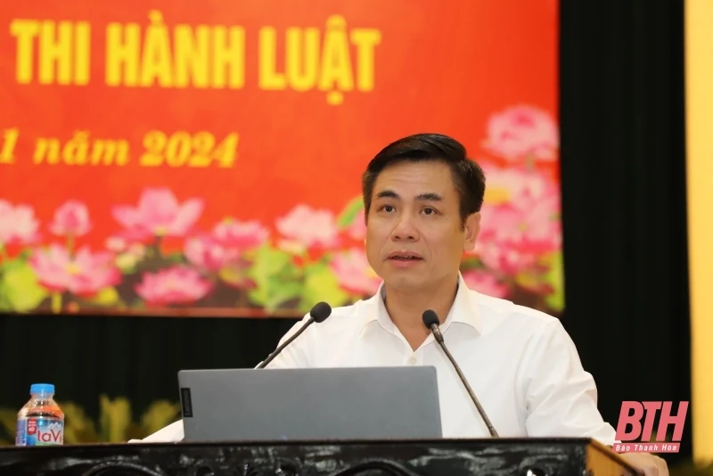 Tập huấn kiến thức thi hành Luật Nhà ở và Luật Kinh doanh bất động sản