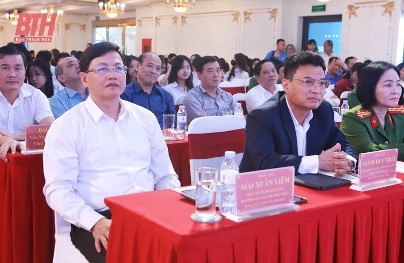 Truyền thông “Không giao xe cho người không đủ điều kiện điều khiển phương tiện giao thông”