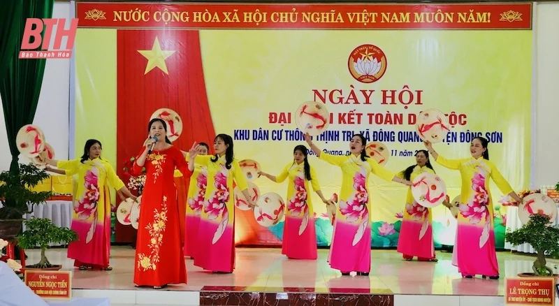Trưởng Ban Nội chính Tỉnh ủy Nguyễn Ngọc Tiến dự Ngày hội Đại đoàn kết toàn dân tộc tại thôn 3 Thịnh Trị, xã Đông Quang
