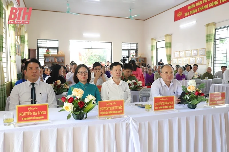 Trưởng Ban Nội chính Tỉnh ủy Nguyễn Ngọc Tiến dự Ngày hội Đại đoàn kết toàn dân tộc tại thôn 3 Thịnh Trị, xã Đông Quang
