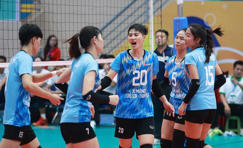 Xi măng Long Sơn Thanh Hóa gặp Hóa chất Đức Giang Lào Cai tại bán kết Giải bóng chuyền VĐQG năm 2024
