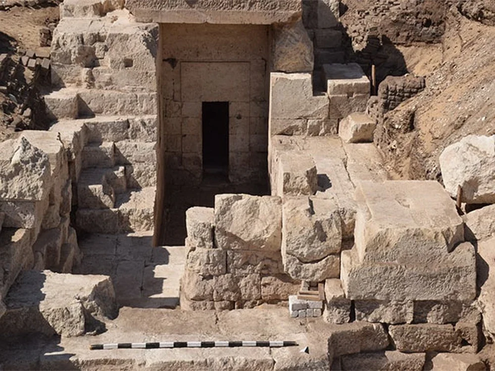 Phát hiện tàn tích một m m88 cổ có từ thời Ptolemaic ở Ai Cập