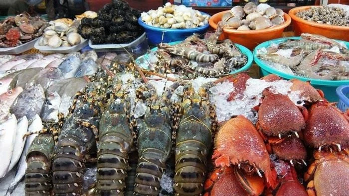 Mua cá dứa 1 nắng chất lượng cao tại Hải sản ông Giàu