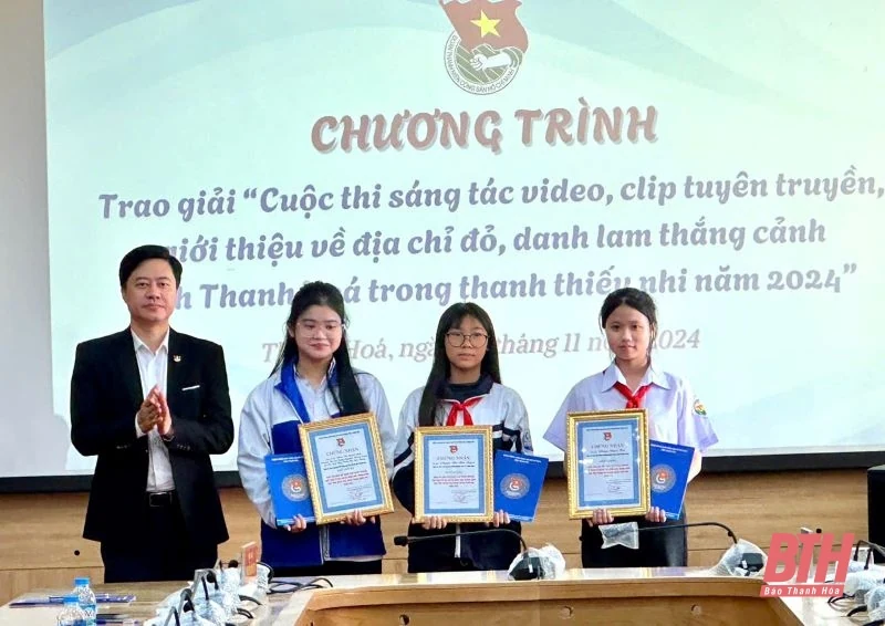 Trao giải cuộc thi “Sáng tác video, clip tuyên truyền, giới thiệu về địa chỉ đỏ, danh lam thắng cảnh tỉnh Thanh Hóa trong thanh thiếu nhi năm 2024”