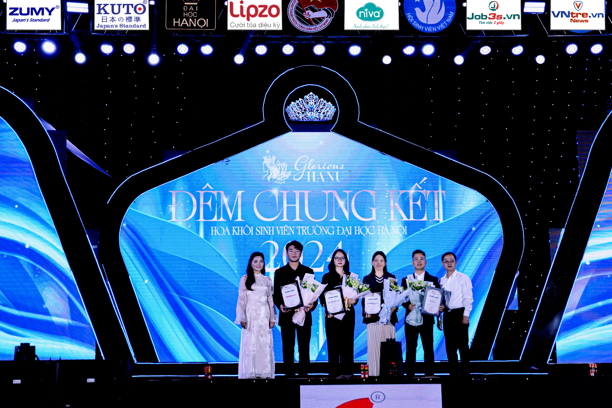 Job3s - Nền tảng tuyển dụng tiên phong tích hợp 20 loại AI đồng hành cùng Glorious HANU 2024 của Trường Đại học Hà Nội