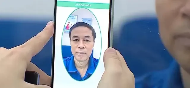 Cần sớm cập nhật sinh trắc học để tránh gián đoạn giao dịch ngân hàng