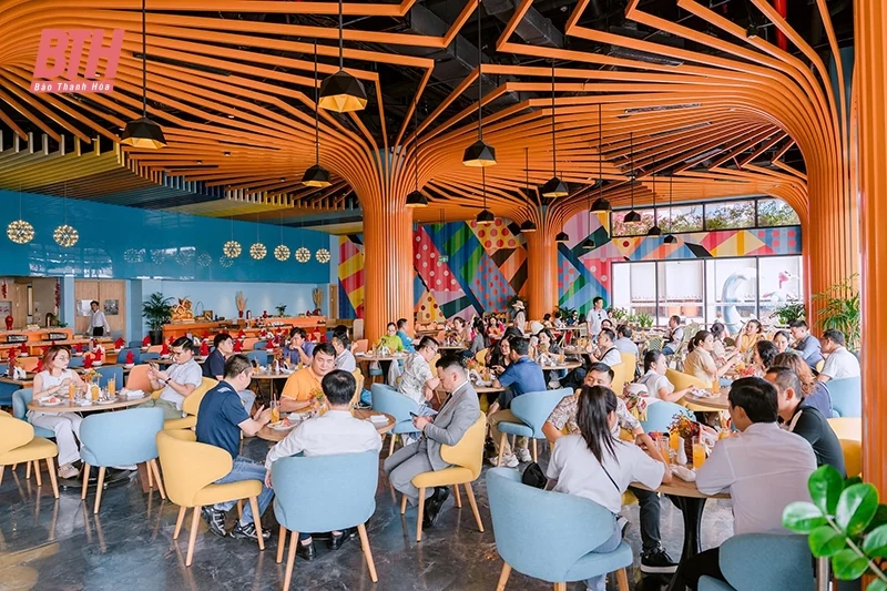 Đổi mới, đa dạng tour dang nhap m88 tết