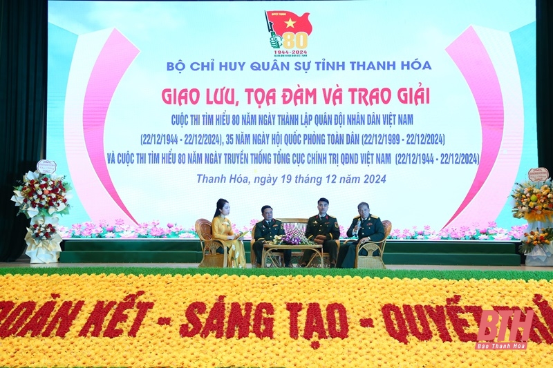 Giao lưu, tọa đàm với chủ đề “Tự hào truyền thống, viết tiếp chiến công, xứng danh Bộ đội Cụ Hồ”