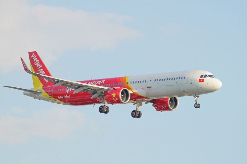 Vietjet và Xanh SM bắt tay phát triển sản phẩm di chuyển xanh cho du khách Đông Nam Á