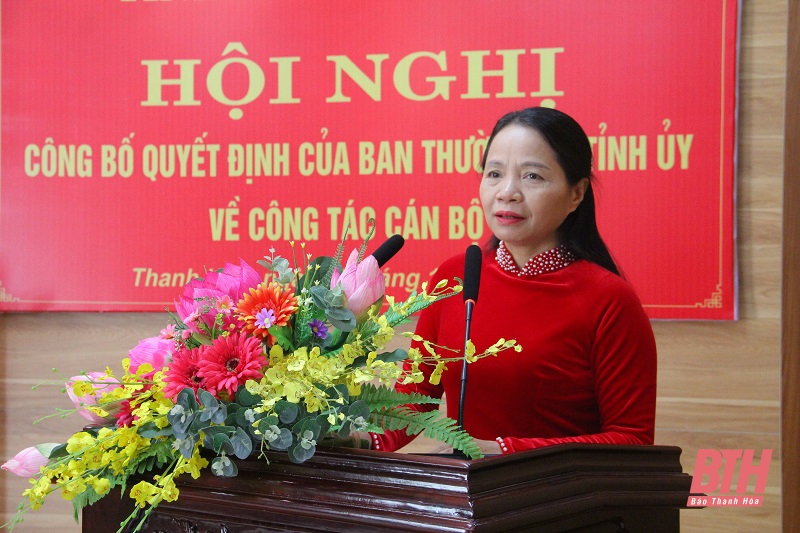 Cán bộ đầu tiên của tỉnh Thanh Hóa tự nguyện nghỉ hưu trước tuổi để tinh gọn bộ máy 