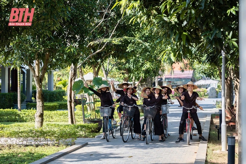 Rộn ràng ngày đầu năm mới 2025 tại các khu, điểm du lịch