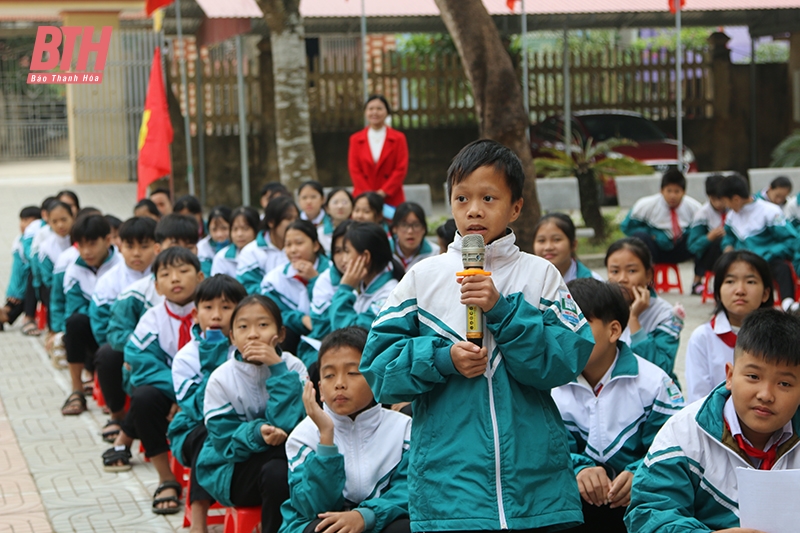 Đổi mới phương thức tuyên truyền pháp luật trong trường học