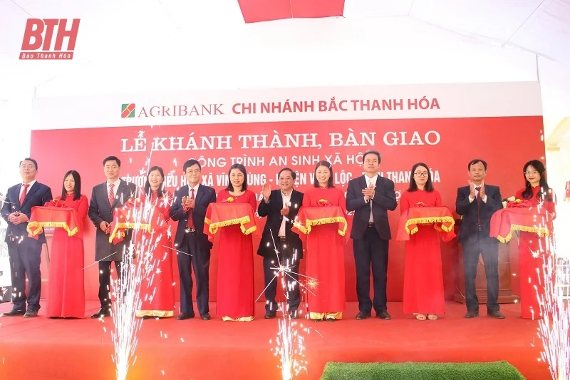 Agribank Bắc Thanh Hóa tài trợ hơn 7,1 tỷ đồng xây dựng Trường Tiểu học xã Vĩnh Hùng