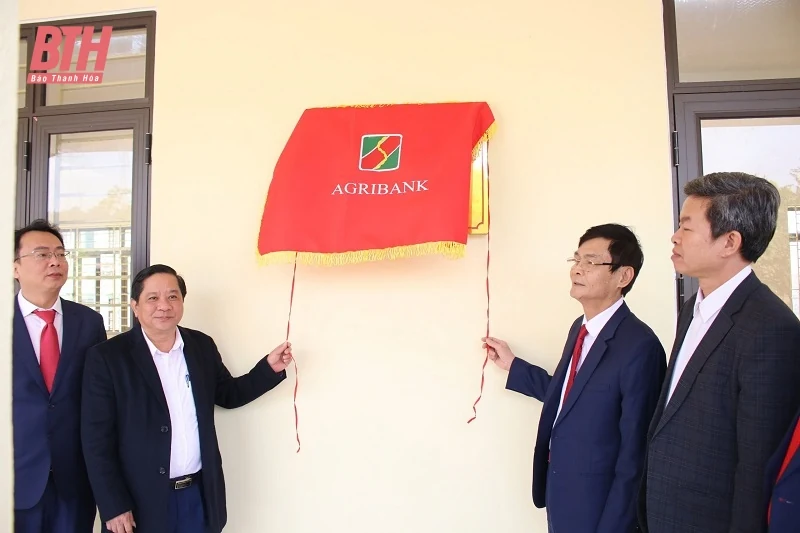 Agribank Bắc Thanh Hóa tài trợ hơn 7,1 tỷ đồng xây dựng Trường Tiểu học xã Vĩnh Hùng