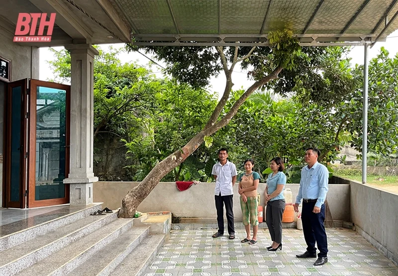Người cán bộ mặt trận tận tâm với công việc