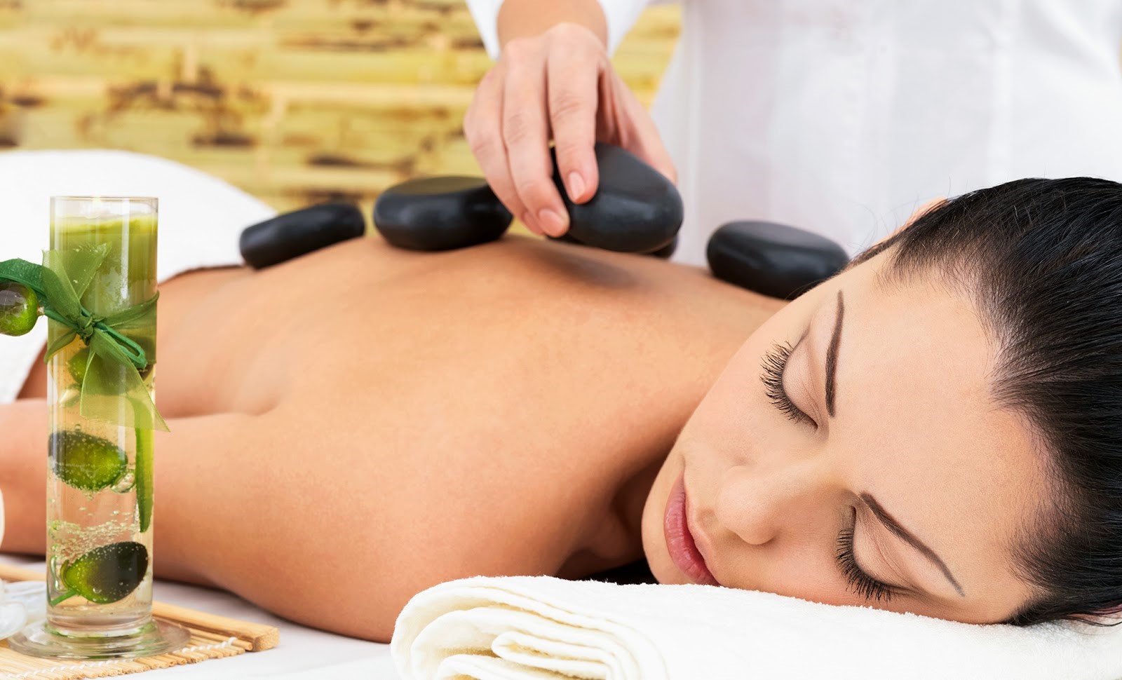 Glow - Sự lựa chọn hoàn hảo cho dịch vụ massage đá nóng tại nhà