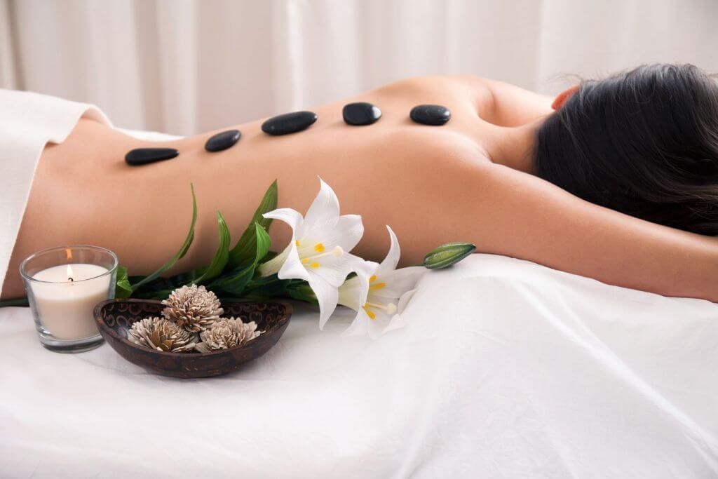 Glow - Sự lựa chọn hoàn hảo cho dịch vụ massage đá nóng tại nhà