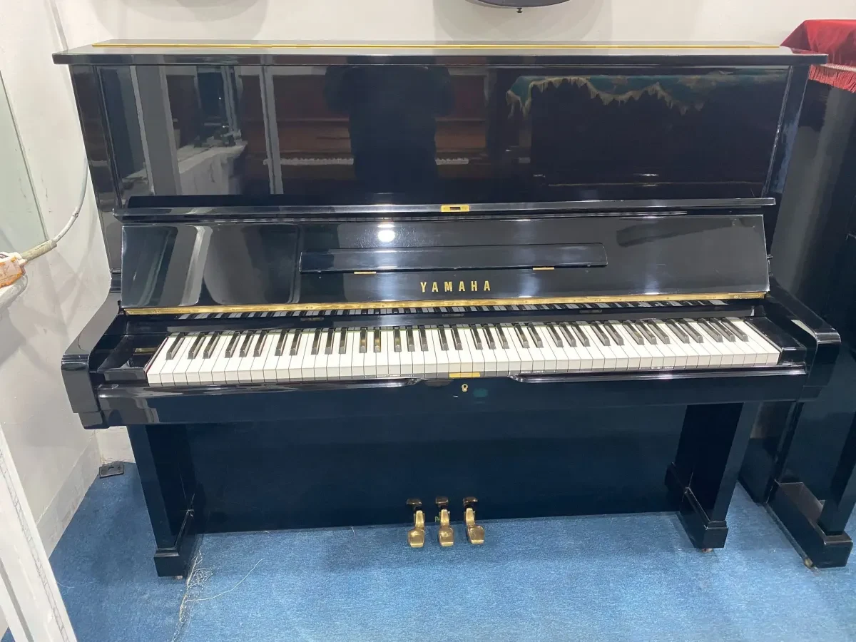 Tìm hiểu đàn piano điện và đàn piano cơ